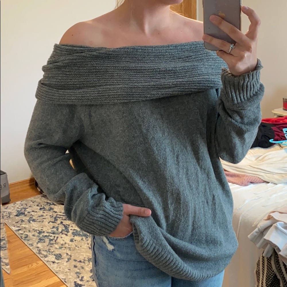 Grey Sweater - Picture 2 of 2
